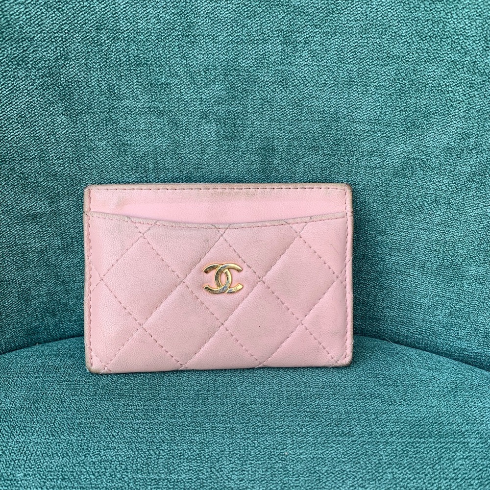 Chanel Light Pink Quilted Card Holder